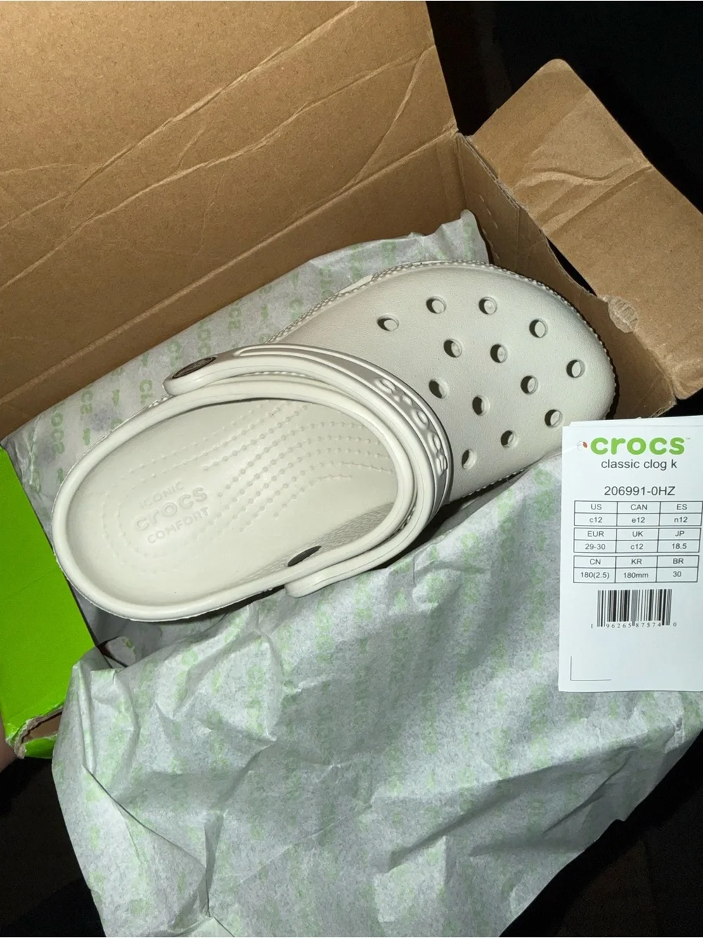 CROCS Kids Classic Clog in color Linen